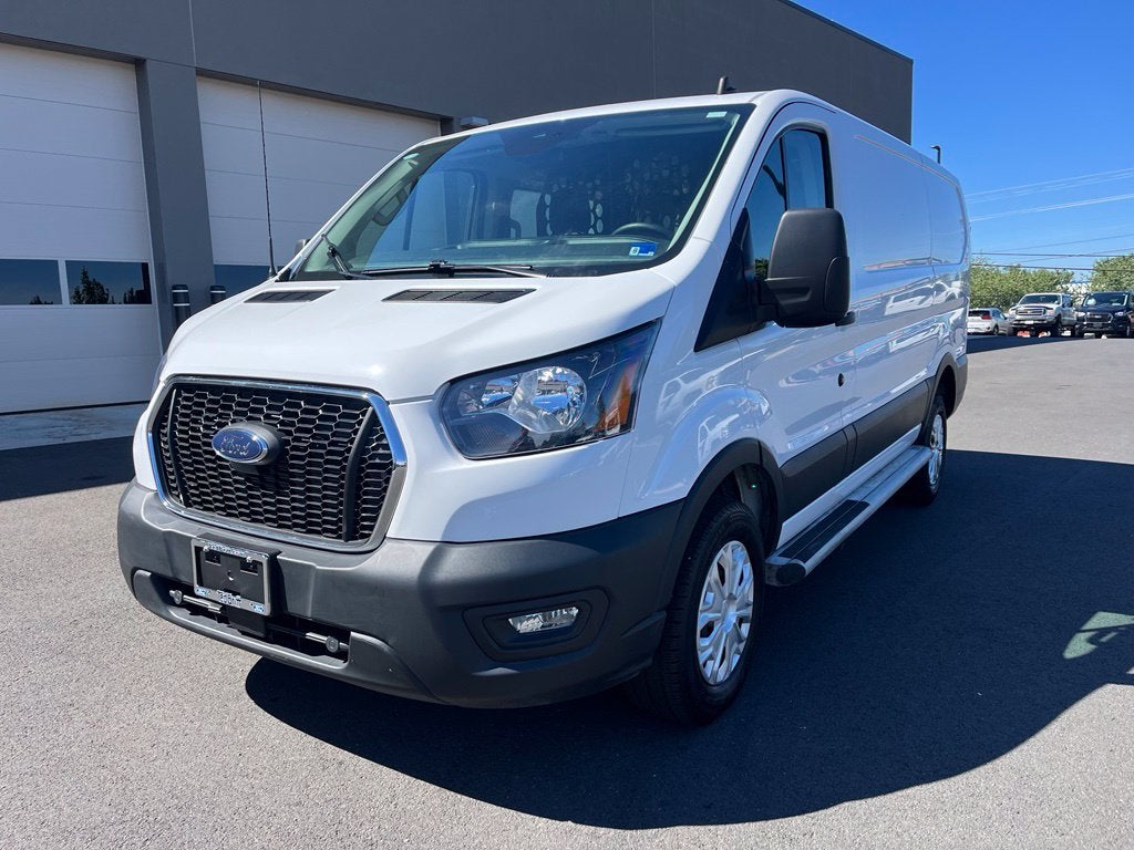 2025 Ford Transit-250 Base Low Roof Cargo Roof | CarPlay/Android Auto