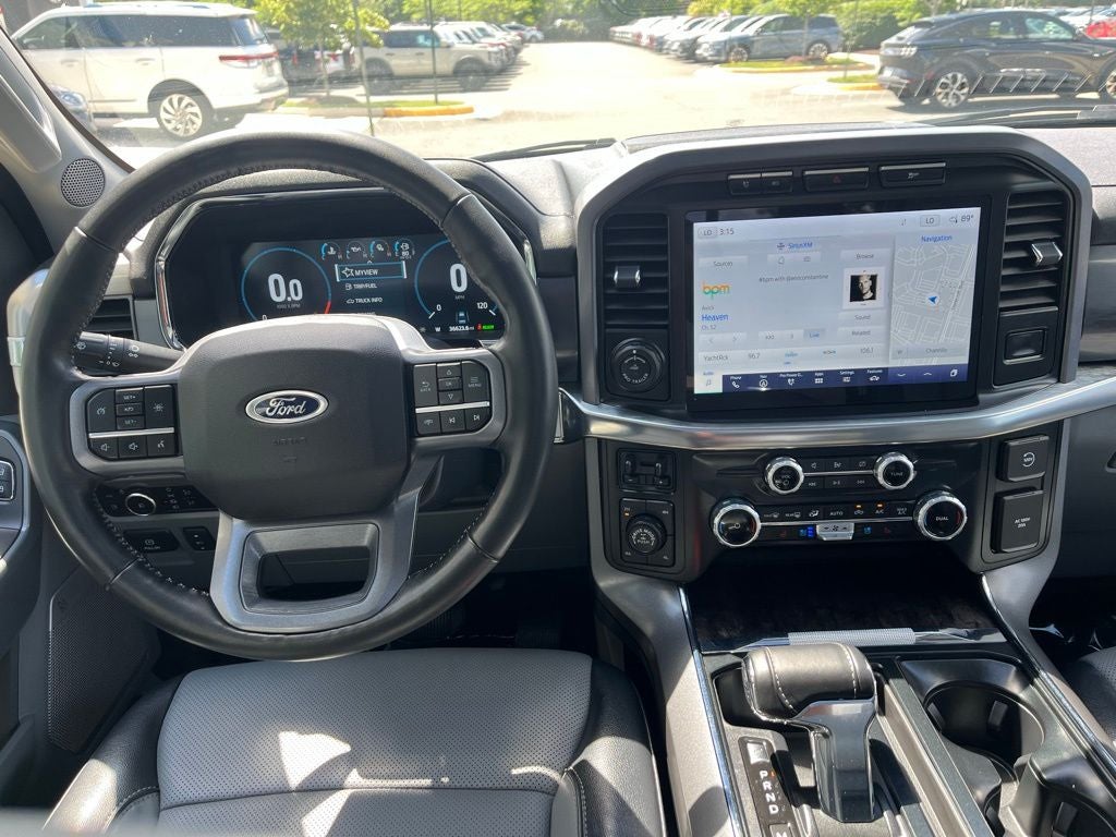 2023 Ford F-150 Lariat Hybrid 4WD | Pano Roof | Trailer Tow Pkg | BLIS