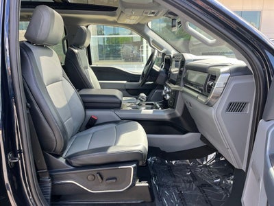 2023 Ford F-150 Lariat Hybrid 4WD | Pano Roof | Trailer Tow Pkg | BLIS
