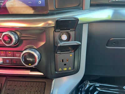 2023 Ford F-150 Lariat 4WD | Pano Roof | 360 Cam | 7.2kW | Max Tow