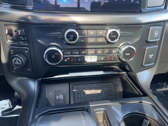 2024 Ford F-150 Lariat 4WD | Pano Roof | 360 Cam | Tow Pkg | Appear Pkg