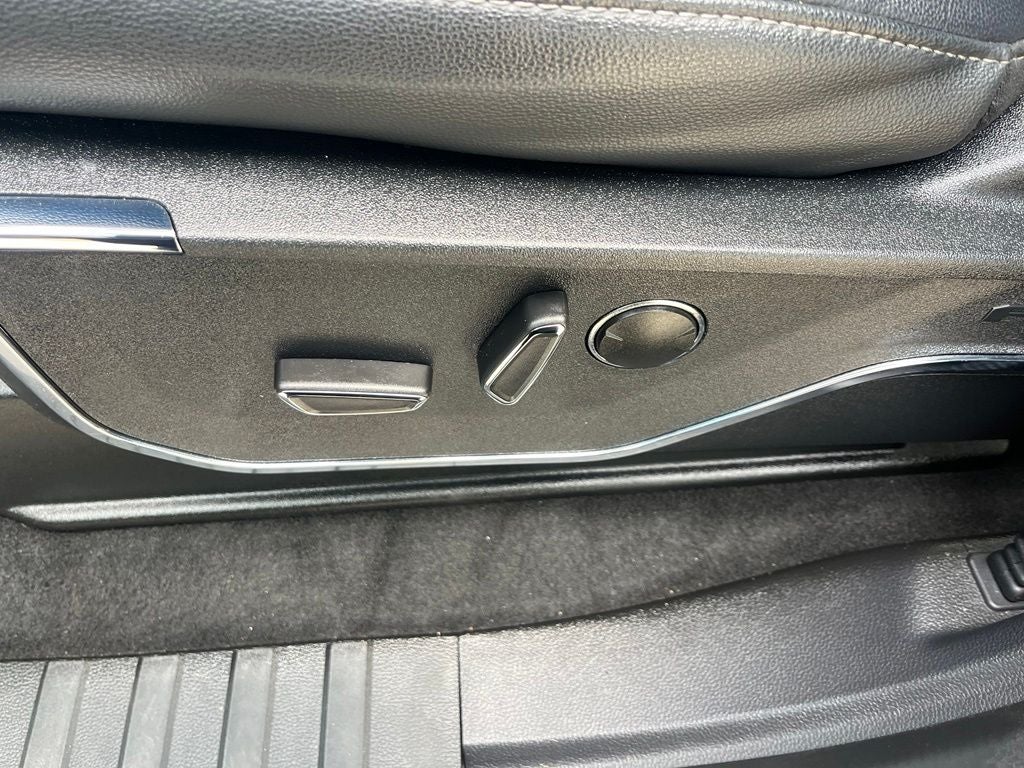 2024 Ford F-150 Lariat 4WD | Pano Roof | 360 Cam | Black Appear Pkg