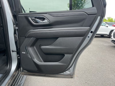 2023 GMC Yukon SLT 4WD | Dual Moonroof | 22" Gloss Black Wheels
