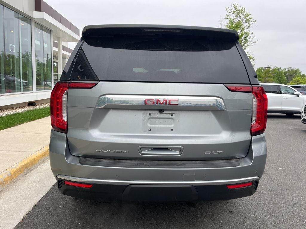 2023 GMC Yukon SLT 4WD | Dual Moonroof | 22" Gloss Black Wheels