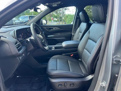 2026 Chevrolet Traverse LT | Remote Start | BLIS | Heated Front Seats |