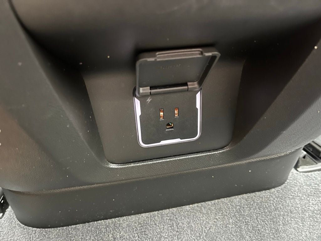 2022 Chevrolet Tahoe Premier 4WD | Pano Roof | BLIS | Max Trailering Pkg