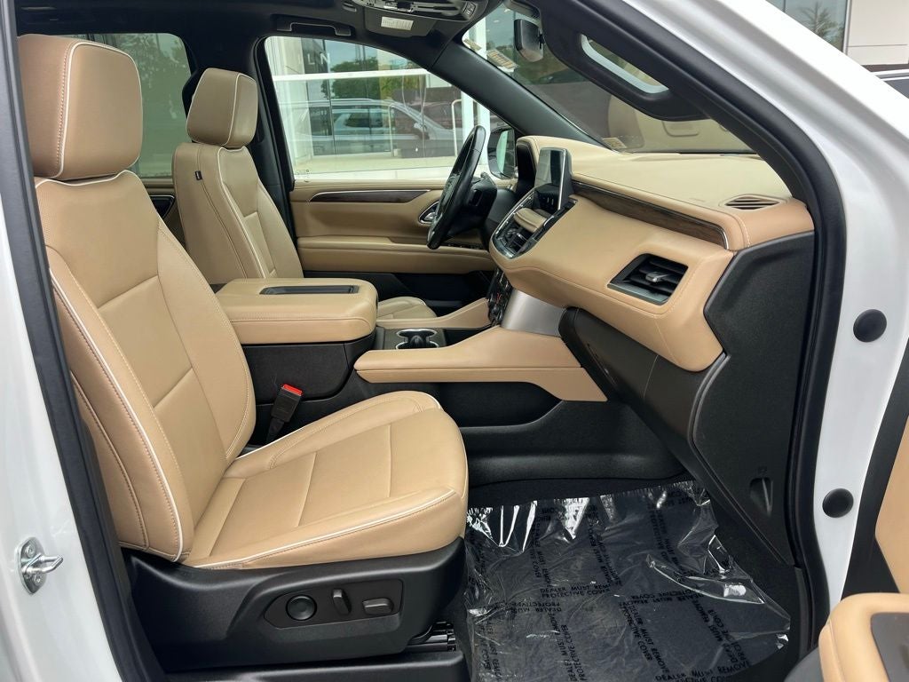 2022 Chevrolet Tahoe Premier 4WD | Pano Roof | BLIS | Max Trailering Pkg