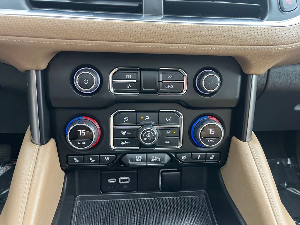 2022 Chevrolet Tahoe Premier 4WD | Pano Roof | BLIS | Max Trailering Pkg