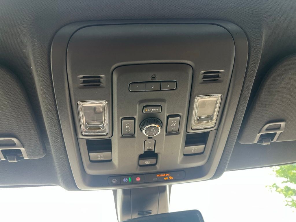 2022 Chevrolet Tahoe Premier 4WD | Pano Roof | BLIS | Max Trailering Pkg