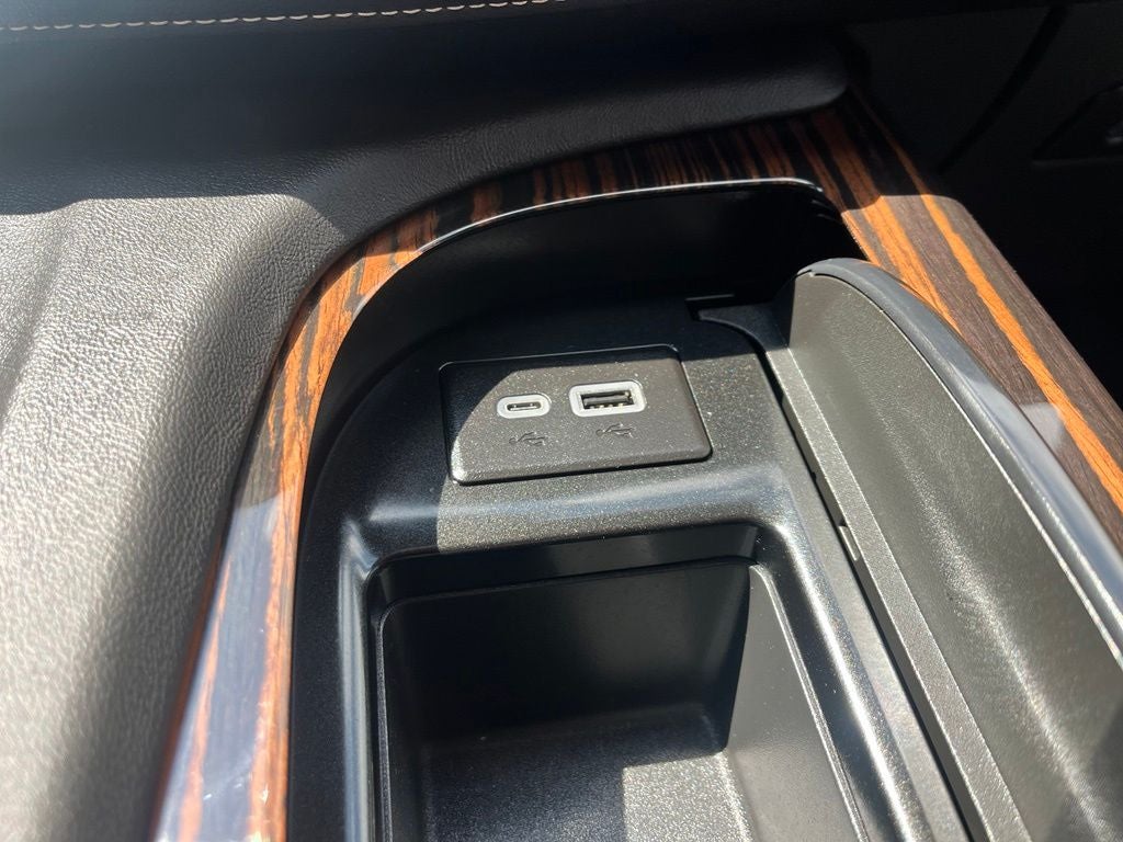 2024 Cadillac Escalade Premium Luxury AWD | Pano Roof | 360 Cam | BLIS | HUD