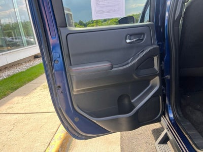 2022 Nissan Frontier PRO-4X 4WD | Teck Pkg | Remote Start | BLIS | Tow/Haul Pk