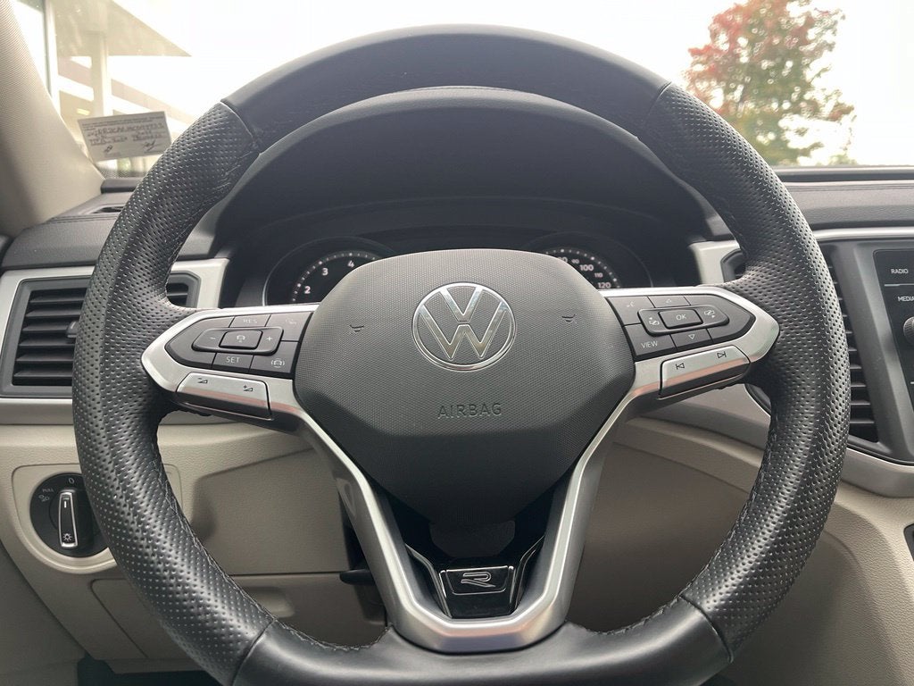2021 Volkswagen Atlas 3.6L V6 SE w/Technology R-Line AWD | Moonroof | BLIS