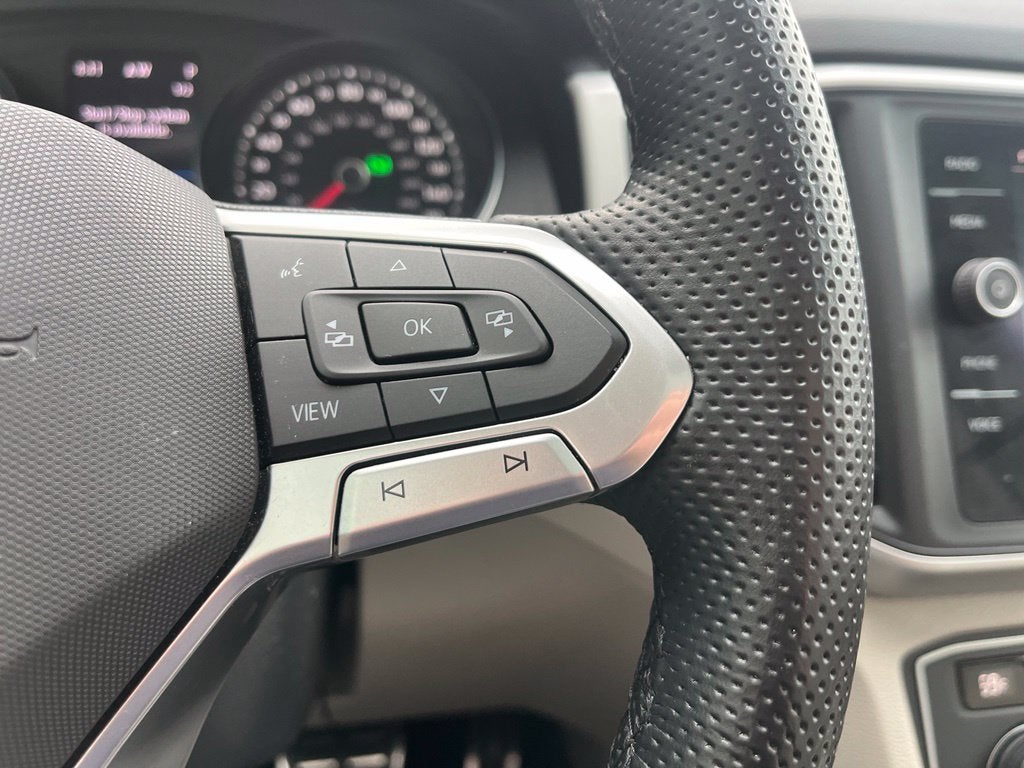 2021 Volkswagen Atlas 3.6L V6 SE w/Technology R-Line AWD | Moonroof | BLIS