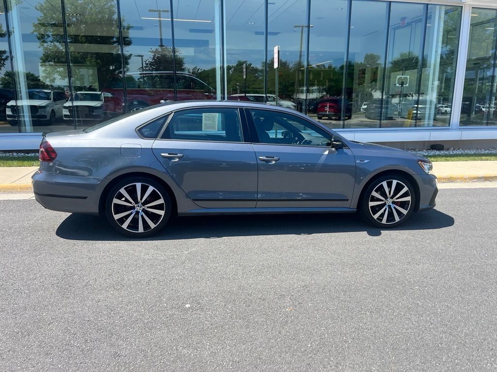 2018 Volkswagen Passat 3.6L V6 GT | BLIS | Pano Roof | Heated Seats | Leather