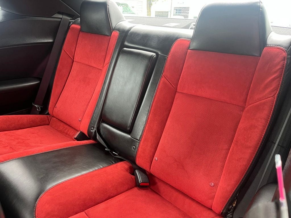 2020 Dodge Challenger R/T | Plus Pkg | Driver Convenience Group | Shaker Pkg