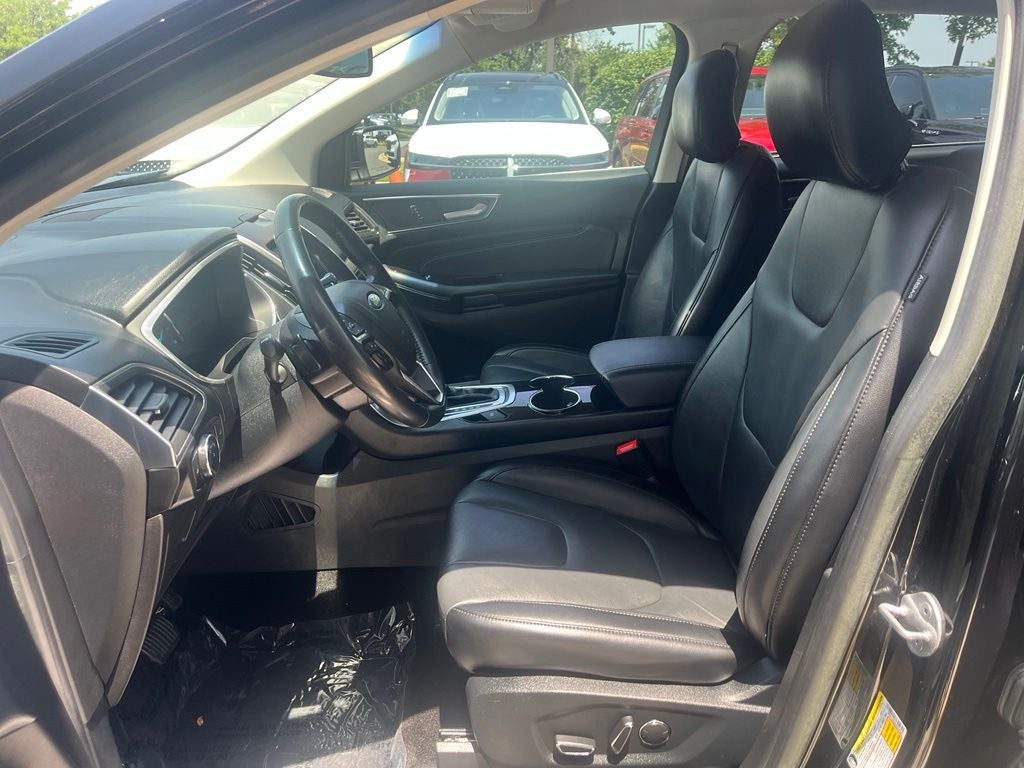 2017 Ford Edge Titanium | Nav | BLIS | Tech Pkg | Power Liftgate | Leather