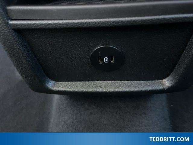 2024 Ford Edge SE AWD | BLIS | Co-Pilot360 | CarPlay & Android Auto