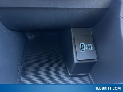 2024 Ford Edge SE AWD | BLIS | Co-Pilot360 | CarPlay & Android Auto