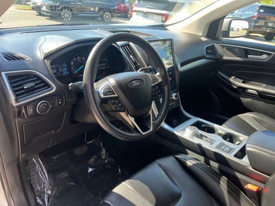2022 Ford Edge Titanium AWD | Pano Roof | BLIS | Trailer Tow Pkg
