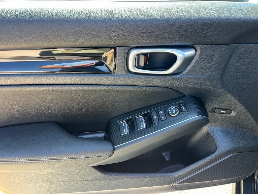2024 Honda Civic Touring | Nav | Moonroof | BLIS | BOSE Sound