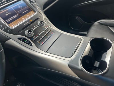 2019 Lincoln Nautilus Standard AWD | CarPlay/Andriod Auto | BLIS | Heated Seats