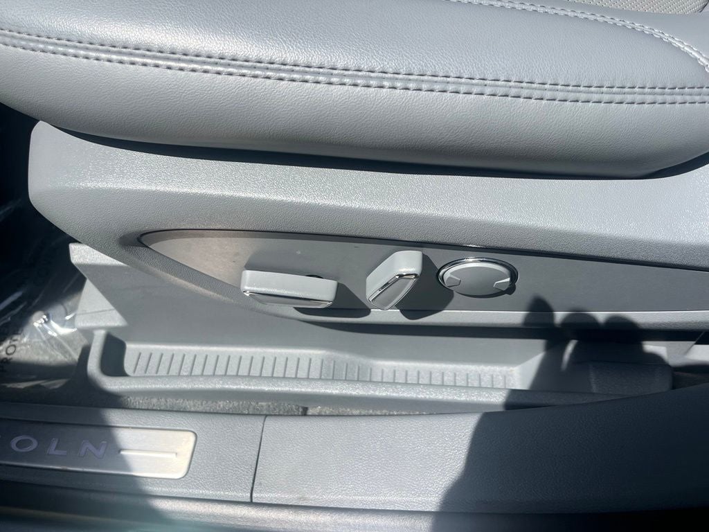 2023 Lincoln Nautilus Reserve AWD | Pano Roof | 360 Camera | BLIS