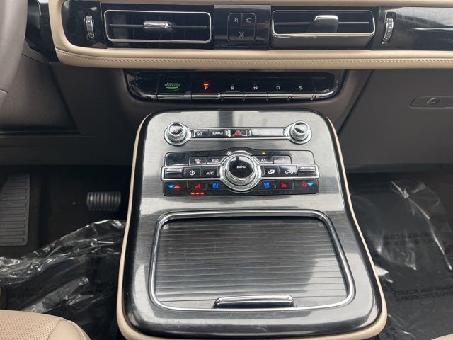 2022 Lincoln Nautilus Reserve AWD | Pano Roof | BLIS | HTD/ Vent Front Seats