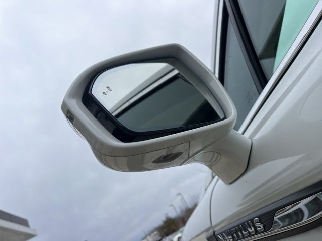 2022 Lincoln Nautilus Reserve AWD | Pano Roof | BLIS | HTD/ Vent Front Seats