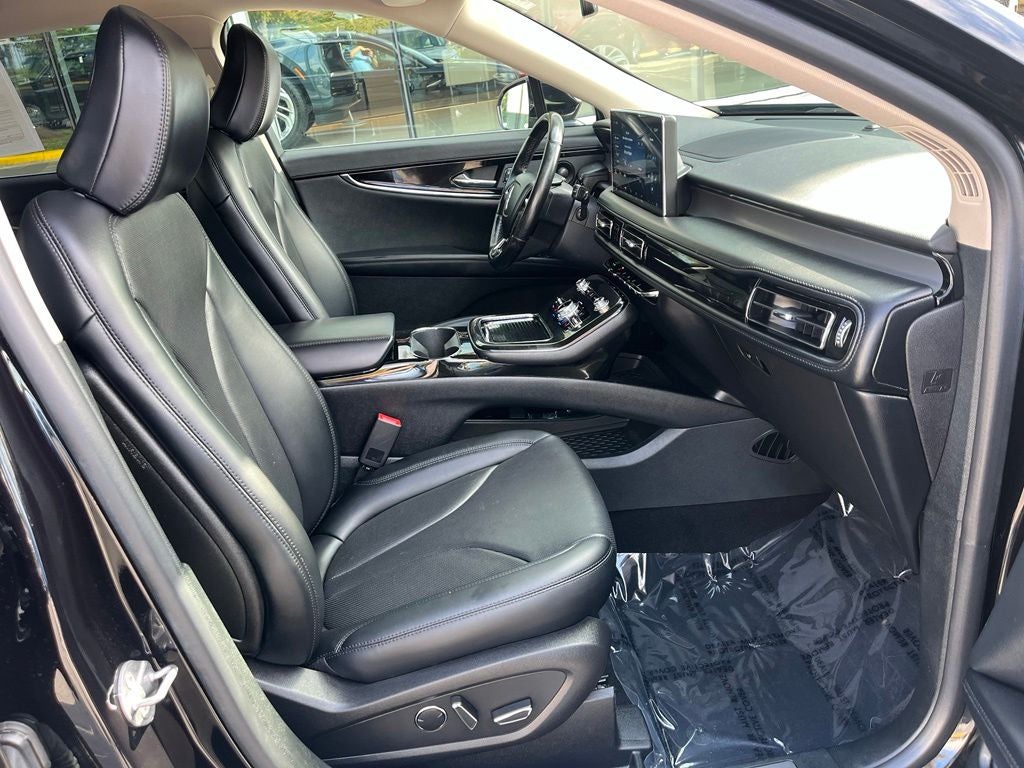 2023 Lincoln Nautilus Reserve AWD | Pano Roof | BLIS | Luxury Package