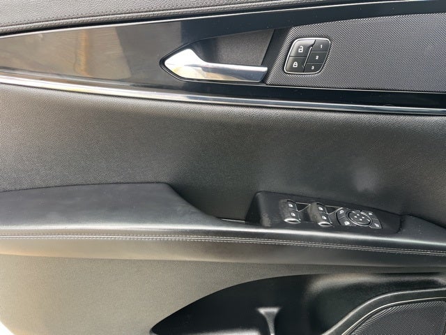 2022 Lincoln Nautilus Reserve AWD | Nav | Pano Roof | BLIS | Heated Seats