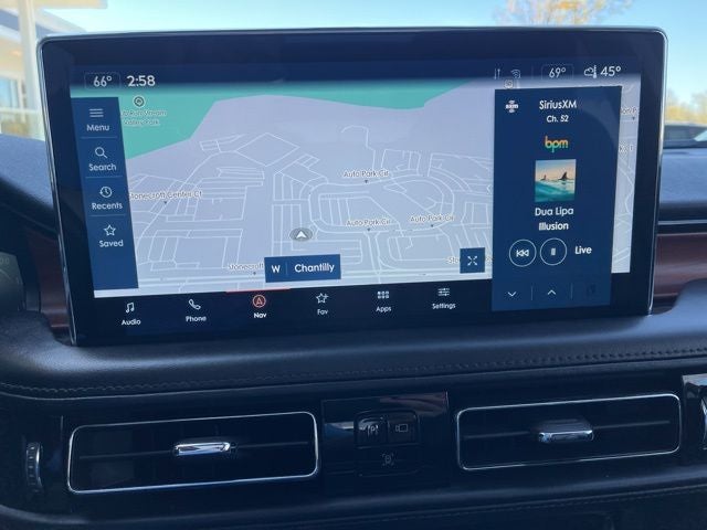 2022 Lincoln Nautilus Reserve 4WD | Pano Roof | 360 Camera | BLIS