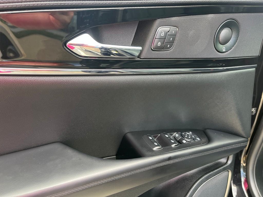 2023 Lincoln Nautilus Reserve AWD | Pano Roof | 360 Cam | BLIS