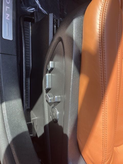 2023 Lincoln Nautilus Black Label AWD | Pano Roof | 360 Cam | Ultra Comfort Pkg
