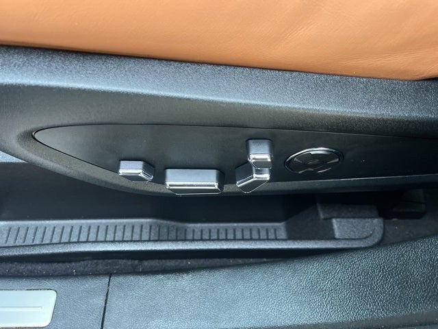 2023 Lincoln Nautilus Black Label AWD | Pano Roof | 360 Camera | Tow Pkg