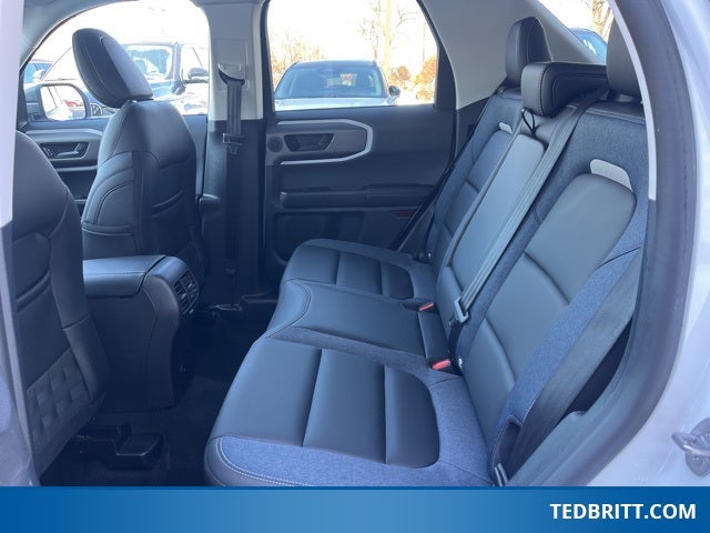 2025 Ford Bronco Sport Outer Banks 4WD | Tech Pkg | Heated Seats