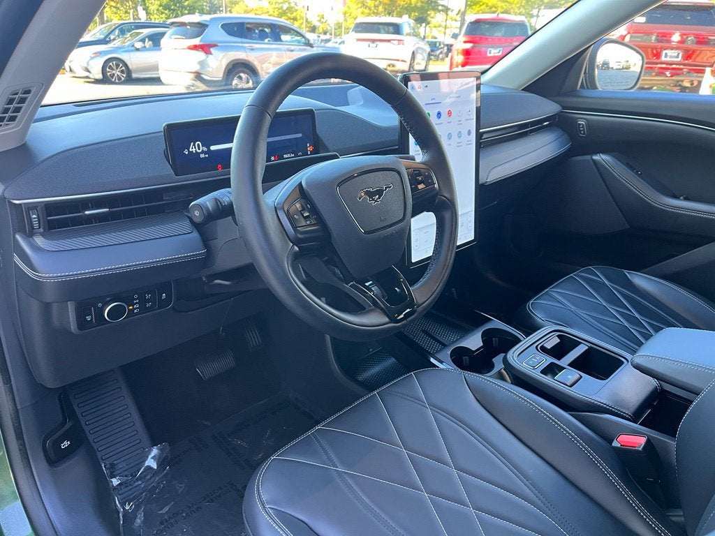 2025 Ford Mustang Mach-E Select AWD | 360 Cam | BLIS | BlueCruise Equip