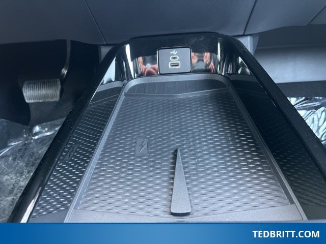 2025 Ford Mustang Mach-E Premium AWD | Glass Roof | 360 Cam | Heated Seats