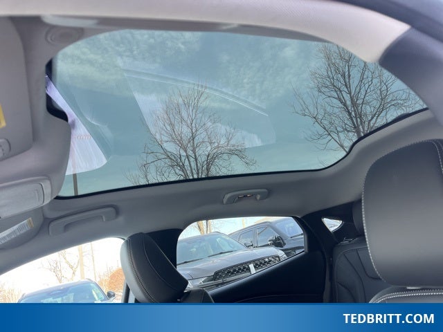 2025 Ford Mustang Mach-E Premium AWD | Glass Roof | 360 Cam | Heated Seats