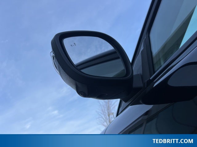 2025 Ford Mustang Mach-E Premium AWD | Glass Roof | 360 Cam | Heated Seats