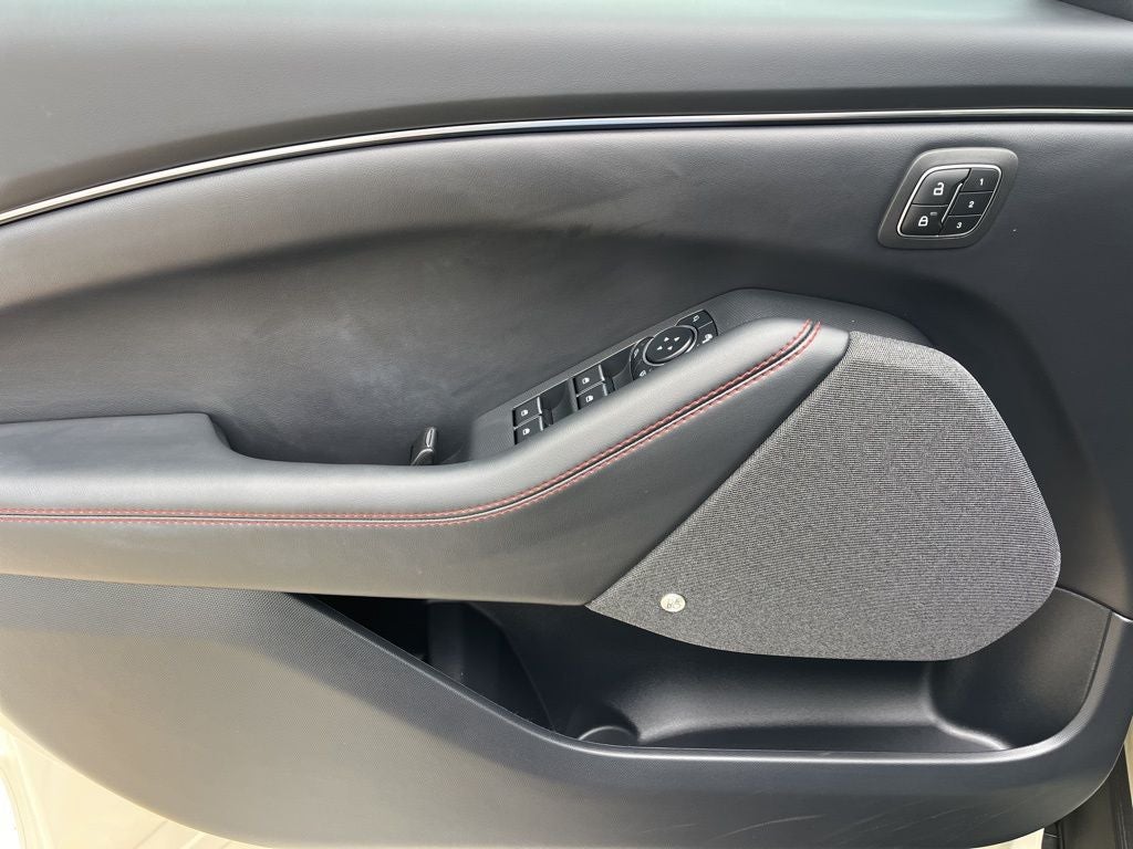 2025 Ford Mustang Mach-E Premium AWD | Glass Roof | 360 Cam | Sport Appear Pkg