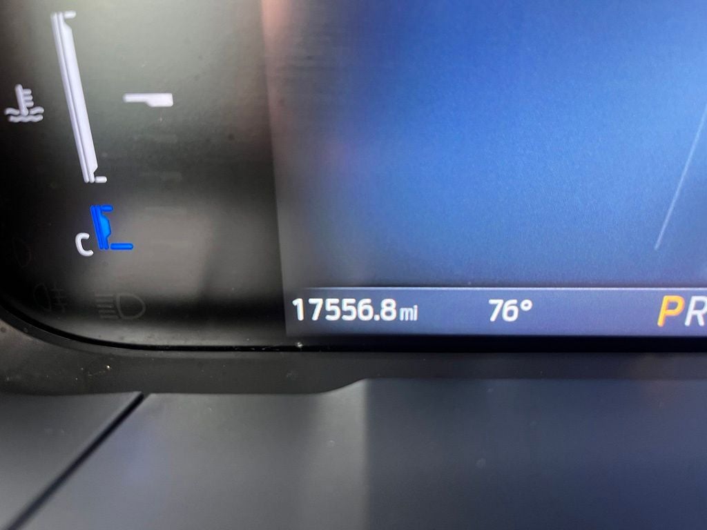 2025 Ford Maverick XL AWD | SYNC 4 | Co-Pilot360 Assist+ | Tow Hitch
