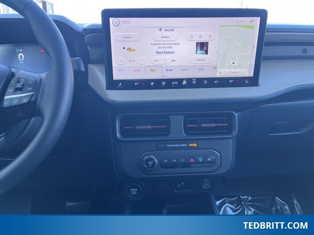 2025 Ford Maverick Lariat AWD | Nav | 4K Tow Pkg | Moonroof | Tonneau Cover