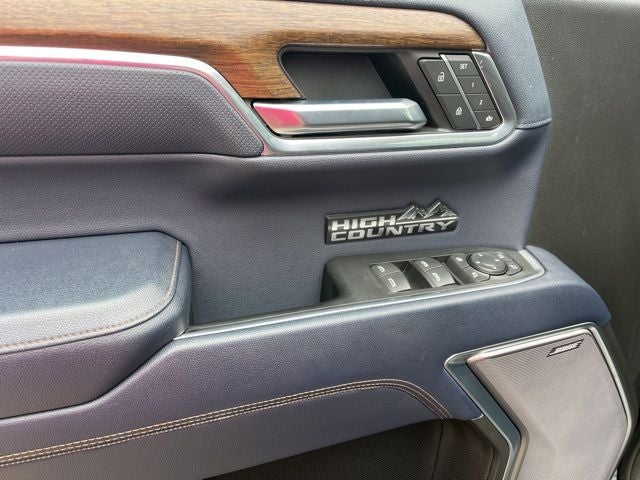 2022 Chevrolet Silverado 1500 High Country 4WD | Moonroof | 360 Cam | Tech Pkg