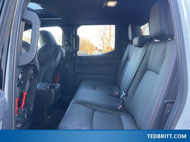 2024 Toyota Tacoma Hybrid TRD Pro 4WD | Moonroof | BLIS | Roof Racks