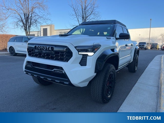 2024 Toyota Tacoma Hybrid TRD Pro 4WD | Moonroof | BLIS | Roof Racks