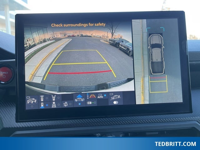 2024 Toyota Tacoma Hybrid TRD Pro 4WD | Moonroof | BLIS | Roof Racks