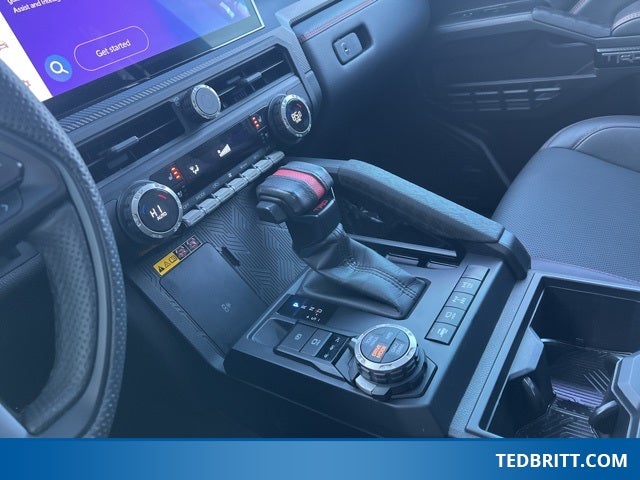 2024 Toyota Tacoma Hybrid TRD Pro 4WD | Moonroof | BLIS | Roof Racks