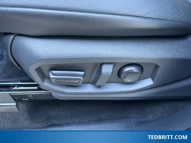 2024 Toyota Tacoma Hybrid TRD Pro 4WD | Moonroof | BLIS | Roof Racks