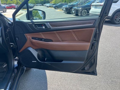 2018 Subaru Outback 2.5i Touring | Power Moonroof | BLIS | Adaptive Cruise