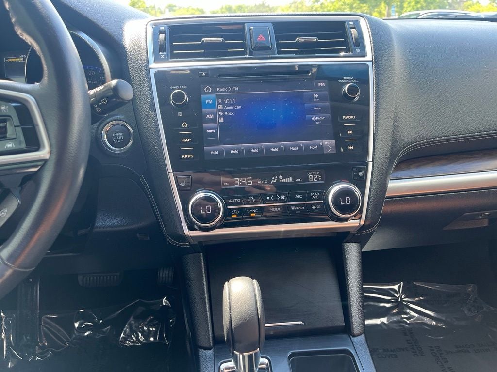 2018 Subaru Outback 2.5i Touring | Power Moonroof | BLIS | Adaptive Cruise